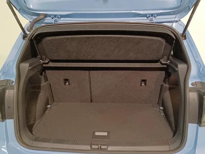 Usado VW T-Cross R-line 116 CV (85 kW) 2024 SUV
