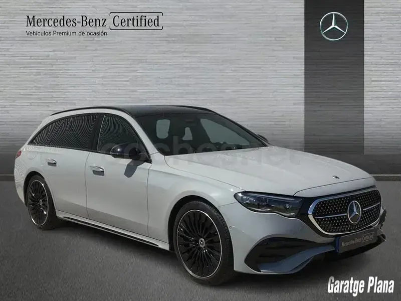 Usado Mercedes E300 313 CV (230 kW) 2026 Gris / plata Familiar