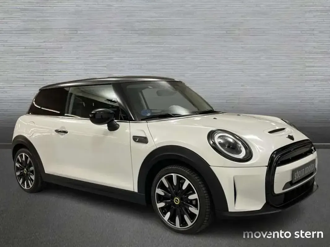 Usado Mini Cooper SE 135 kW (184 CV) 2023 Blanco Utilitario