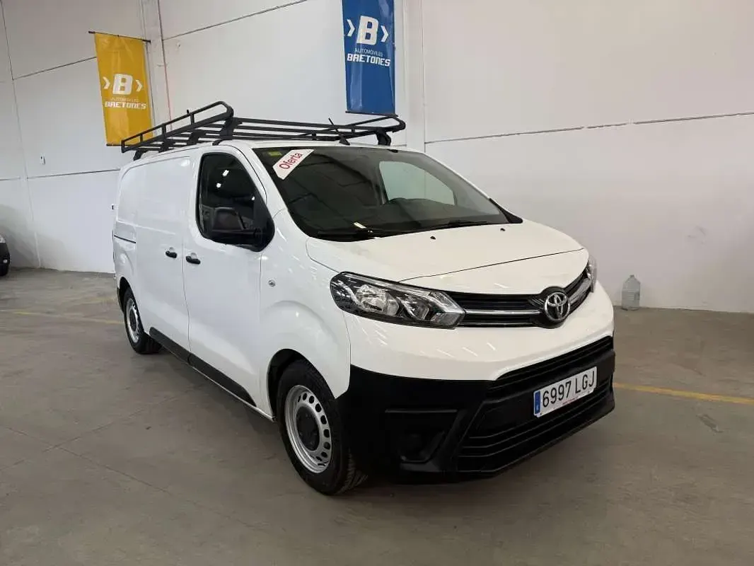 Usado Toyota Proace Business Edition 101 CV (74 kW) 2020 Blanco Monovolumen