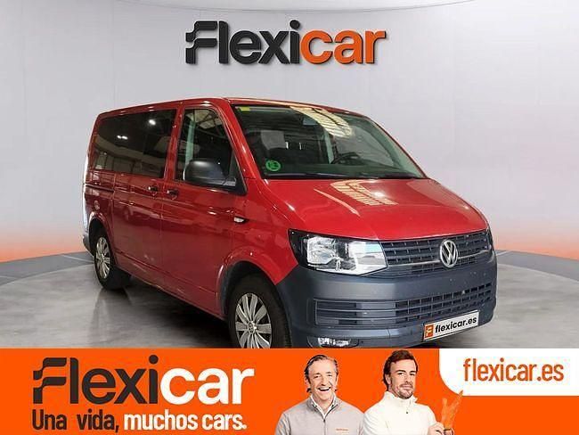 Rojo Usado 2018 VW Caravelle Trendline Monovolumen | 32.490 € (Precio justo) - Imagen 1/4