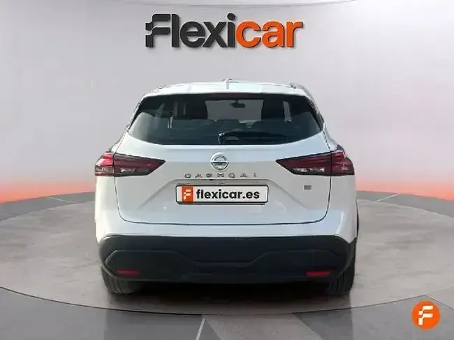 Usado Nissan Qashqai Acenta 140 CV (102 kW) 2023 Blanco SUV