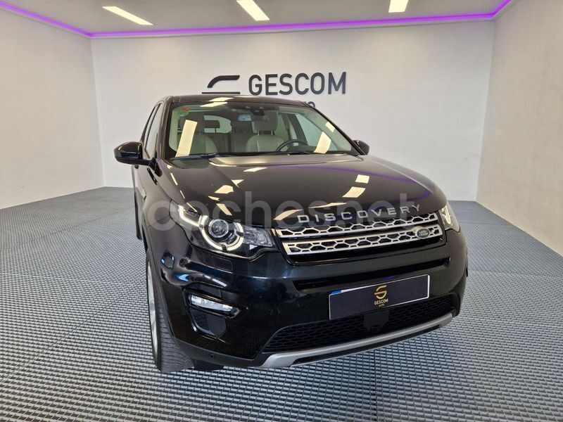 Usado Land Rover Discovery Sport HSE 180 CV (132 kW) 2018 Negro SUV