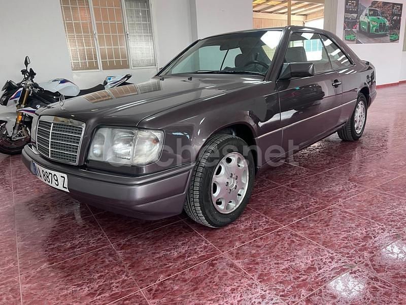 Gris / plata Usado 1994 Mercedes E320 Berlina | 16.800 € - Imagen 1/4