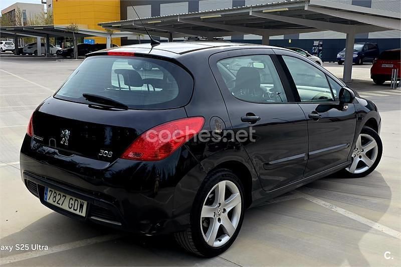 Usado Peugeot 308 Sport 120 CV (88 kW) 2008 Negro Berlina