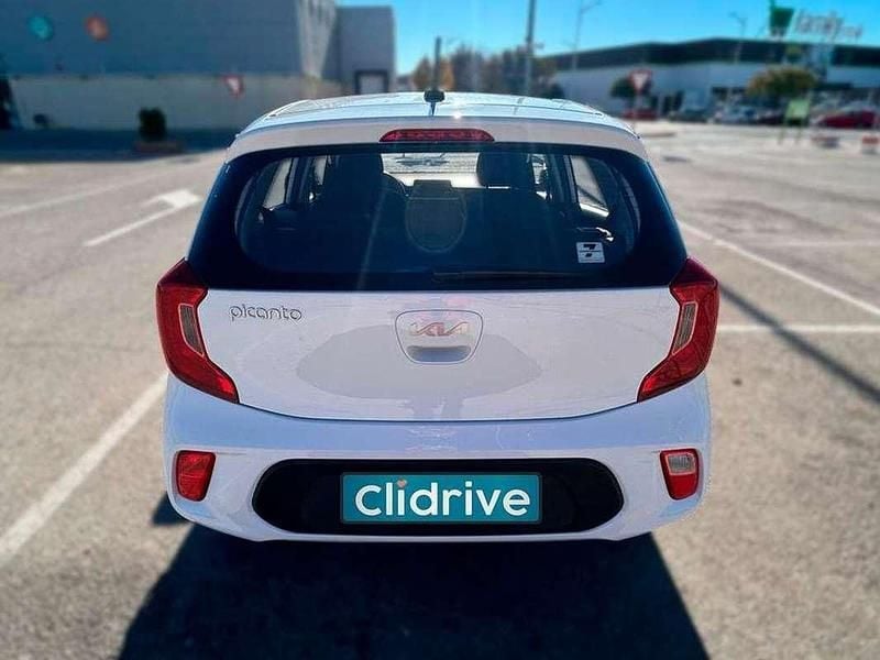 Usado Kia Picanto 67 CV (49 kW) 2022 Blanco Utilitario