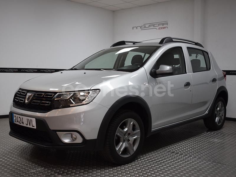 Gris / plata Usado 2017 Dacia Sandero Stepway Utilitario | 10.900 € (Precio justo) - Imagen 1/4