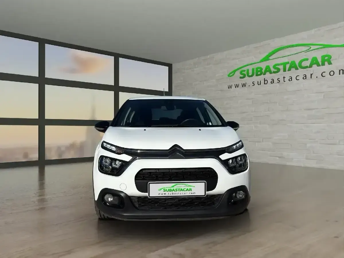 Usado Citroën C3 Feel 100 CV (73 kW) 2022 Blanco Utilitario