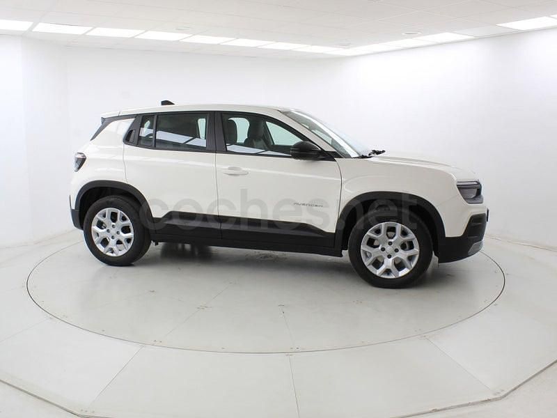 Usado Jeep Avenger Altitude 100 CV (73 kW) 2024 Amarillo sun (metalizado) SUV