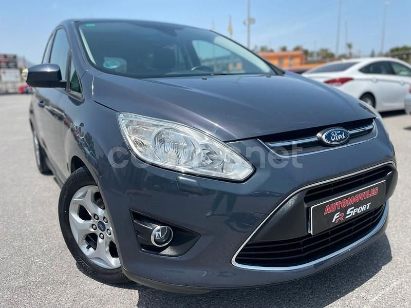 Usado Ford C-MAX Trend 125 CV (91 kW) 2014 Gris / plata Monovolumen