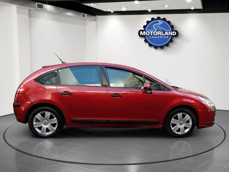 Usado Citroën C4 90 CV (66 kW) 2007 Granate Berlina