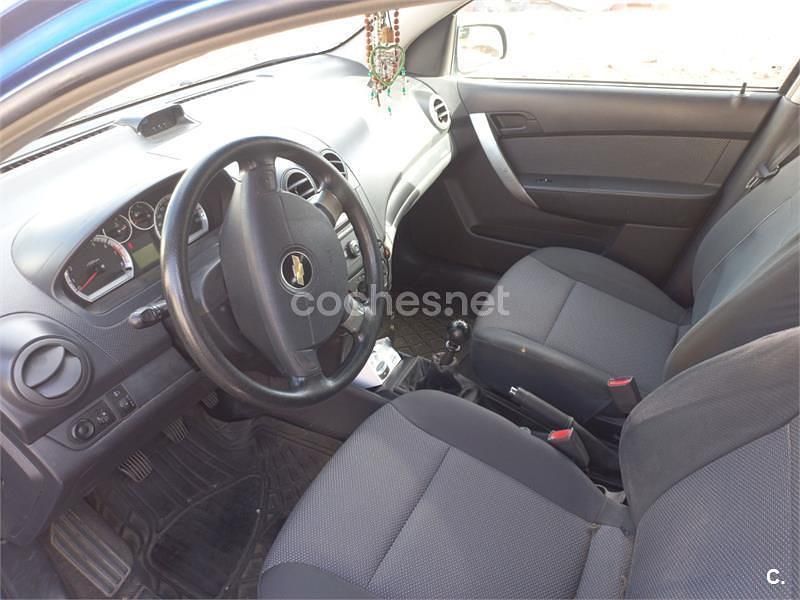 Usado Chevrolet Aveo LS 101 CV (74 kW) 2012 Azul Berlina