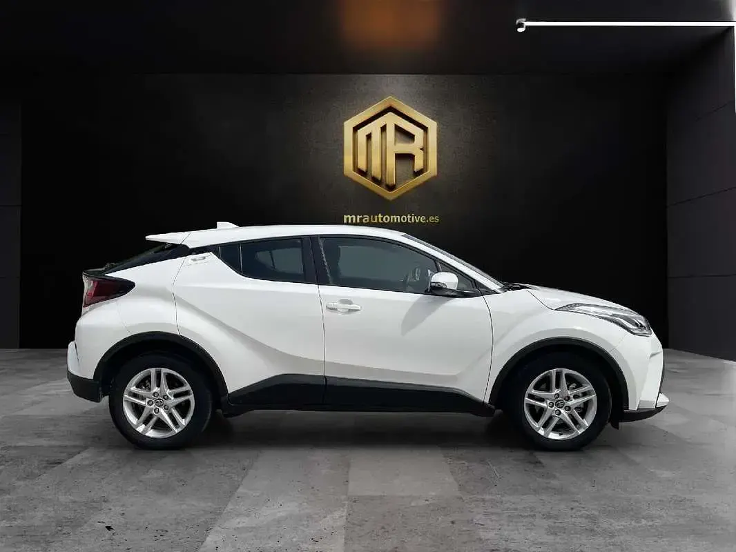 Usado Toyota C-HR Active 122 CV (89 kW) 2022 Blanco SUV