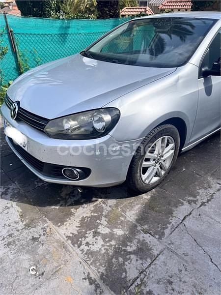 Gris / plata Usado 2011 VW Golf VI Advance Berlina | 2700 € (Super precio) - Imagen 1/4