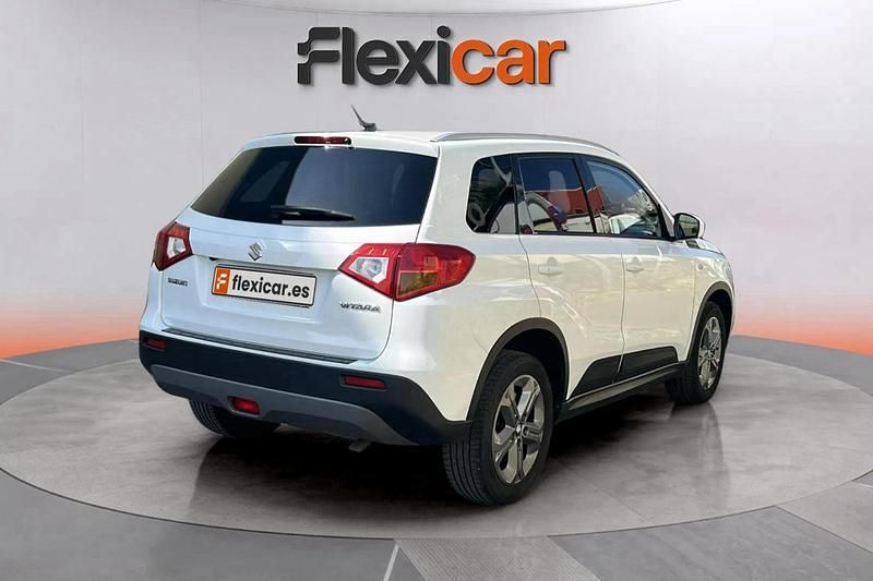 Usado Suzuki Vitara GL 121 CV (88 kW) 2017 Blanco SUV