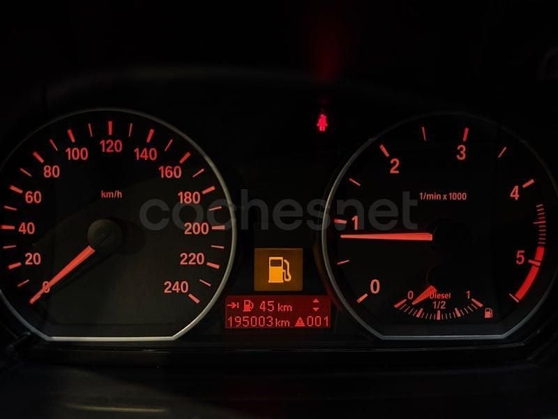 Usado BMW 118 Coupé 143 CV (105 kW) 2010 Negro Coupe