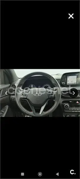 Usado Hyundai Tucson Style 136 CV (100 kW) 2020 Rojo SUV