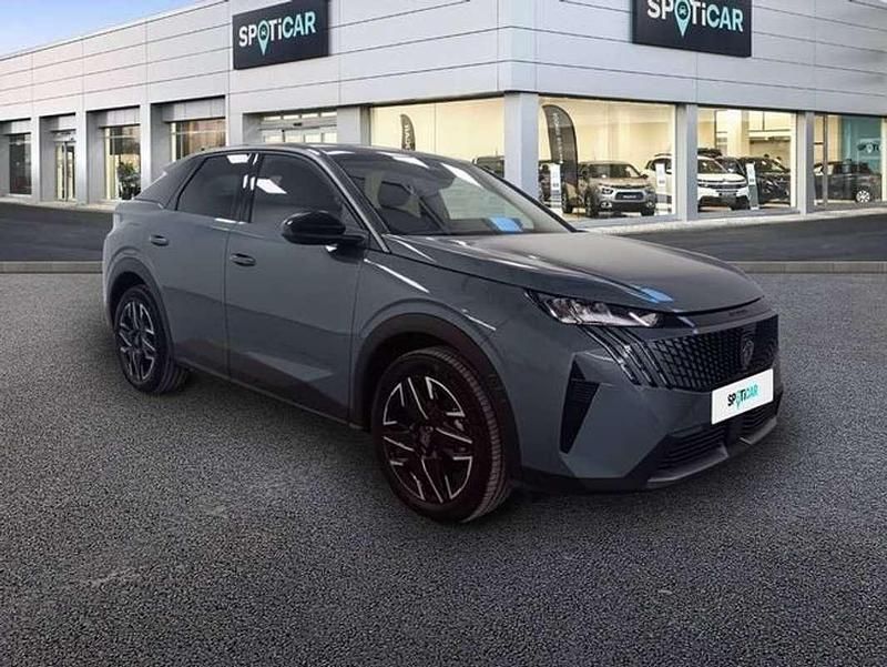 Usado Peugeot 3008 Allure 136 CV (100 kW) 2025 Azul SUV