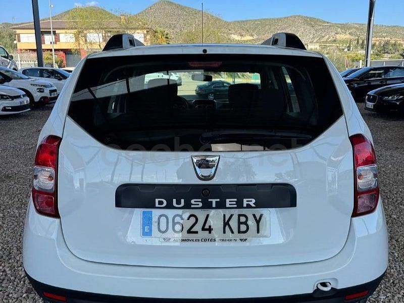 Usado Dacia Duster Ambiance 90 CV (66 kW) 2017 Blanco SUV