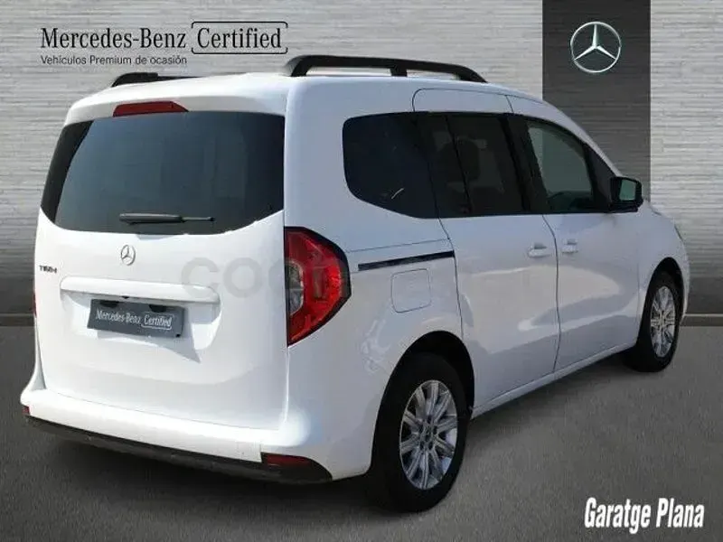 Usado Mercedes T160 95 CV (69 kW) 2023 Blanco Monovolumen