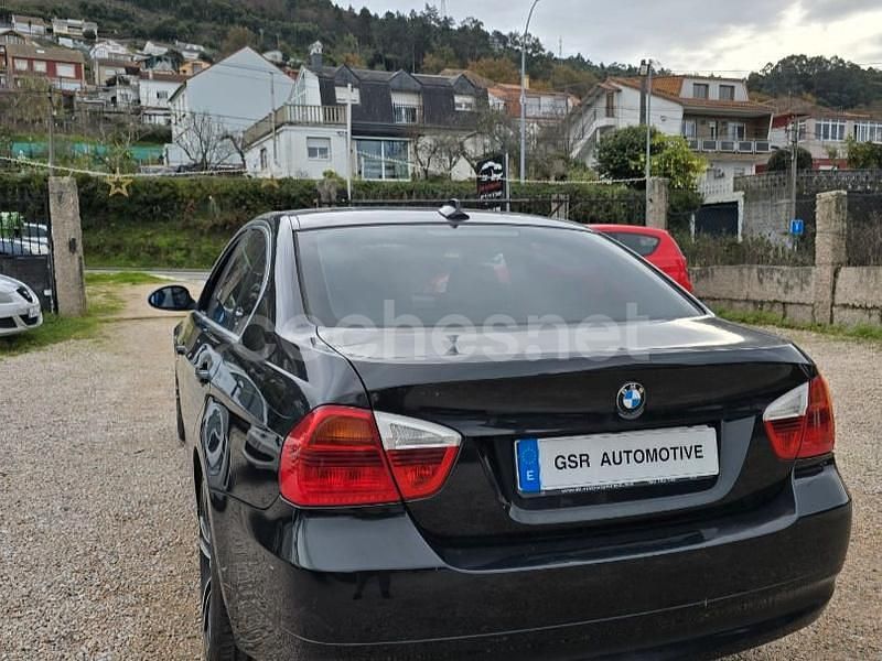 Usado BMW 318 Comfort Edition 143 CV (105 kW) 2008 Negro Berlina