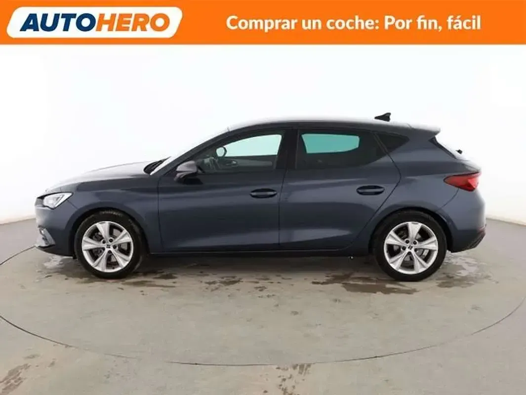 Käytetty Seat Leon FR 150 HP (110 kW) 2020 Harmaa Sedan