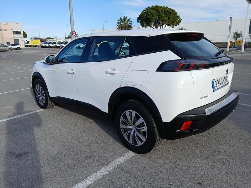 Usado Peugeot 2008 Allure 110 CV (80 kW) 2021 SUV