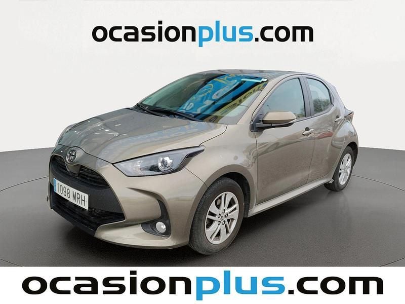 Marrón Usado 2024 Toyota Yaris Edition Utilitario | 15.628 € (Precio justo) - Imagen 1/4