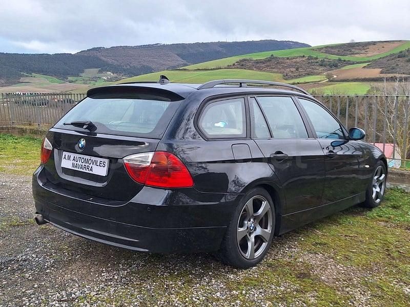 Usado BMW 320 150 CV (110 kW) 2006 Negro Familiar
