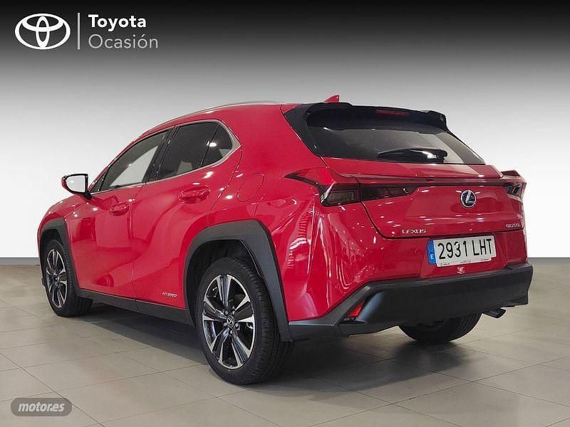 Usado Lexus UX 183 CV (134 kW) 2020 Rojo SUV