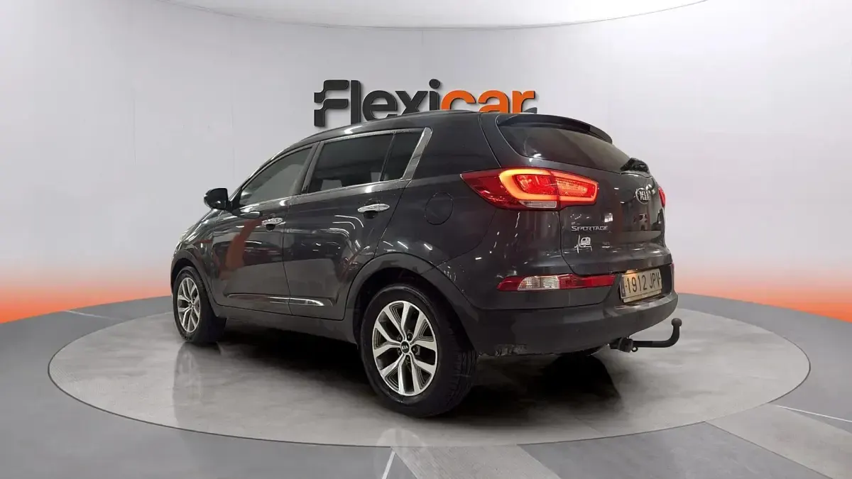 Usado Kia Sportage GT-Line 116 CV (85 kW) 2016 Gris SUV