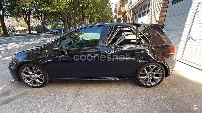 Usado VW Golf VII GTI 235 CV (172 kW) 2012 Negro Berlina