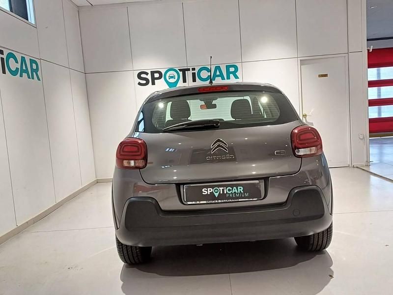 Usado Citroën C3 PureTech 83 CV (61 kW) 2023 Gris Utilitario