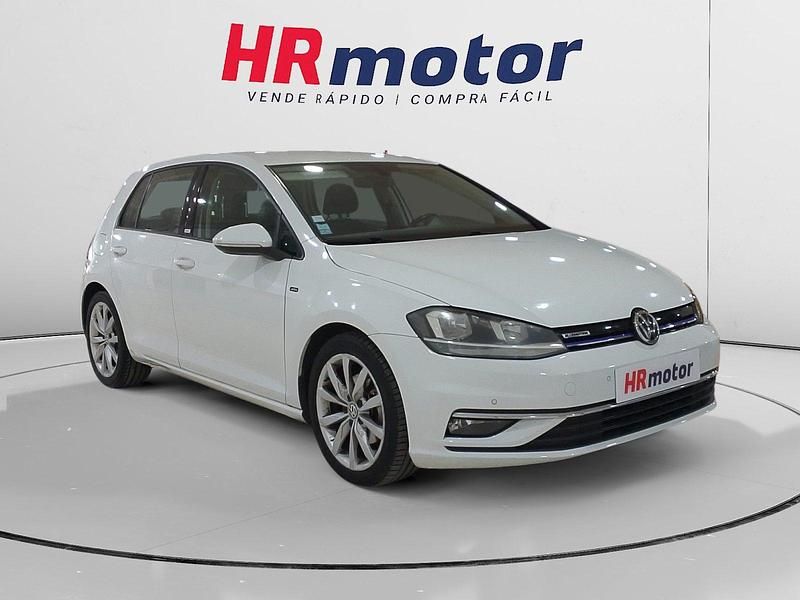 Usado VW Golf VII Advance 150 CV (110 kW) 2019 Blanco Utilitario