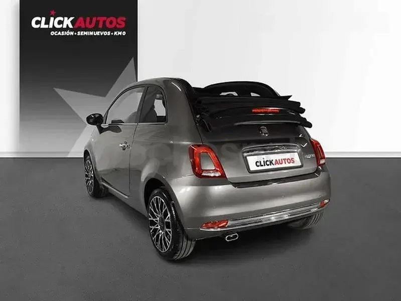 Usado Fiat 500C 70 CV (51 kW) 2023 Gris / plata Descapotable