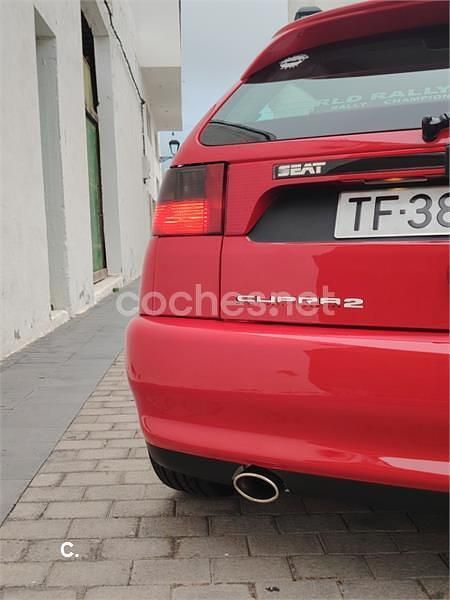 Usado Seat Ibiza CUPRA 150 CV (110 kW) 1998 Rojo Utilitario