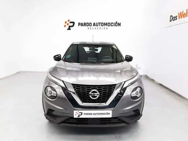 Usado Nissan Juke Acenta 117 CV (86 kW) 2020 Gris / plata SUV
