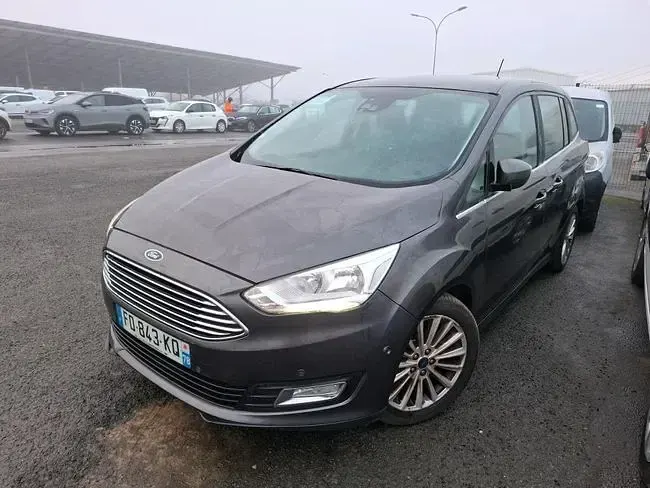 Usado Ford Grand C-Max Titanium 120 CV (88 kW) 2019 Gris / plata Monovolumen