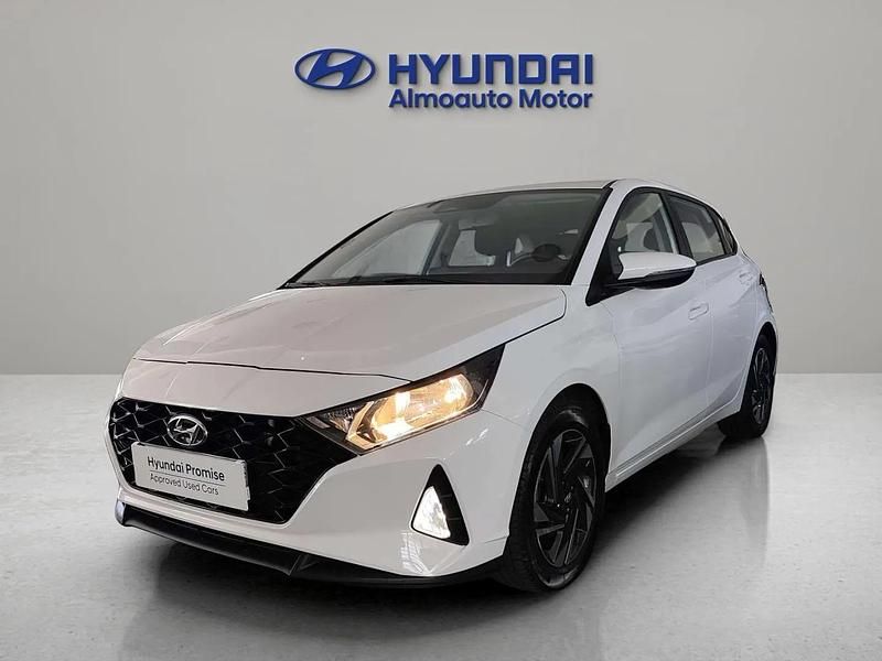 Blanco Usado 2021 Hyundai i20 Utilitario | 13.900 € (Precio justo) - Imagen 1/4