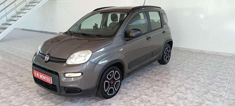 Plateado Usado 2022 Fiat Panda Sport Utilitario | 10.900 € (Un poco caro) - Imagen 1/4