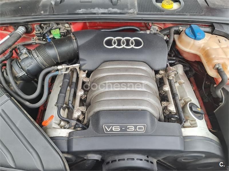 Usado Audi A4 Sport 220 CV (161 kW) 2003 Rojo Berlina