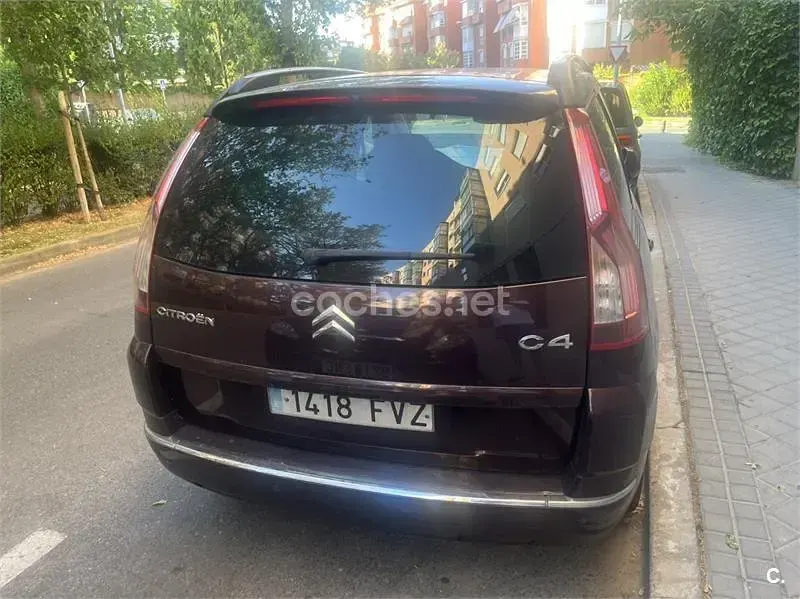 Usado Citroën C4 Picasso Exclusive 138 CV (101 kW) 2007 Granate Monovolumen