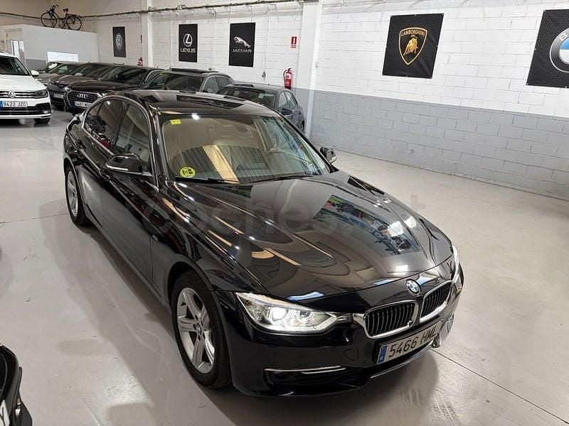 Usado BMW 320 Luxury Line 184 CV (135 kW) 2012 Negro Berlina