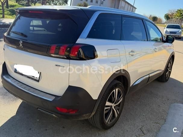 Usado Peugeot 5008 GT-line 130 CV (95 kW) 2018 Blanco SUV