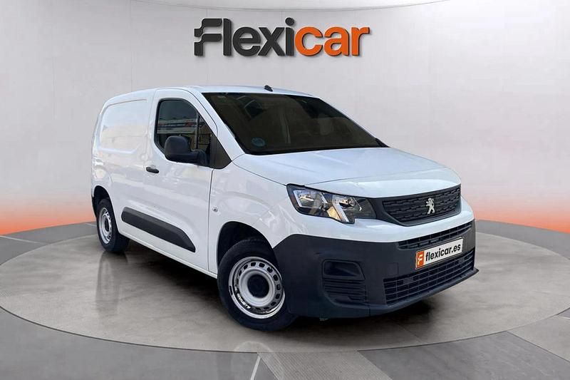 Blanco Usado 2020 Peugeot Partner Access Monovolumen | 9490 € (Buen precio) - Imagen 1/4