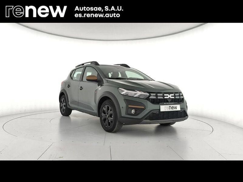Usado Dacia Sandero Extreme 101 CV (74 kW) 2025 Verde Berlina