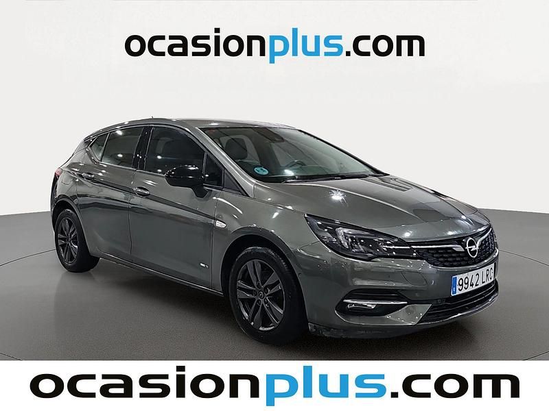 Begagnad Opel Astra Design & Tech 122 HK (89 kW) 2021 Grå Halvkombi