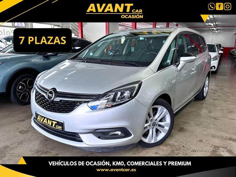 Usado Opel Zafira Innovation 136 CV (100 kW) 2019 Gris Monovolumen