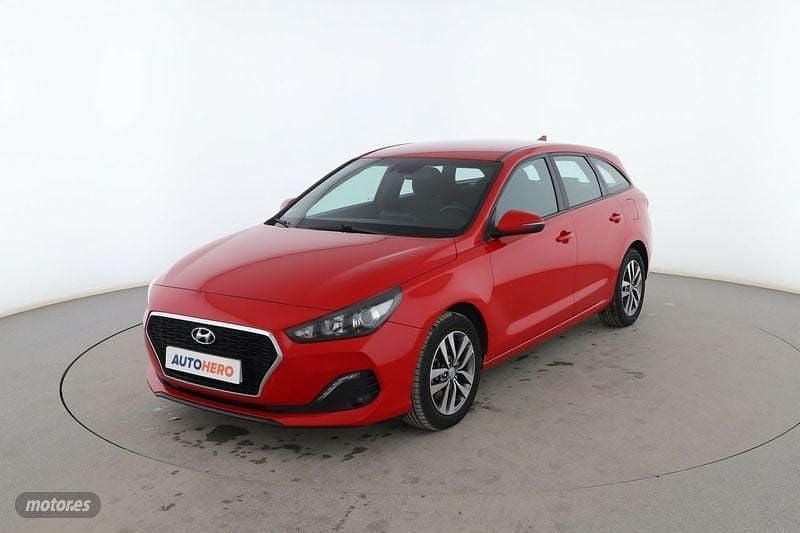 Rojo Usado 2020 Hyundai i30 Familiar | 15.499 € (Buen precio) - Imagen 1/3