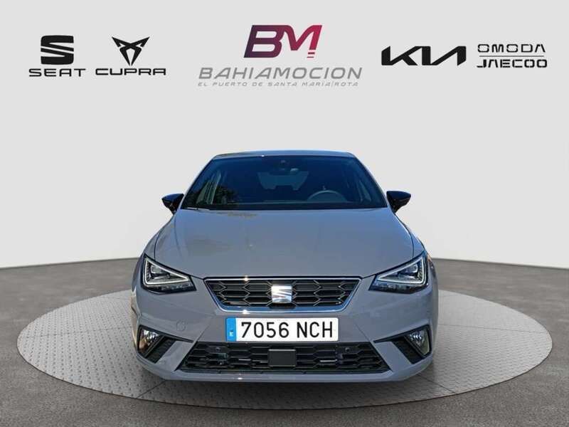 Gris Nuevo 2025 Seat Ibiza FR Utilitario | 19.200 € (Precio justo) - Imagen 1/4